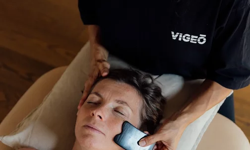 Gua Sha masáž tváre | Vigeo Bojnice Gua Sha masáž tváre | Vigeo Bojnice